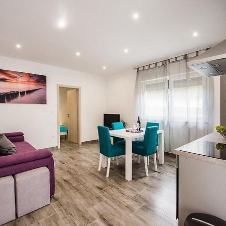 Apartmani Brdar Подстрана Экстерьер фото