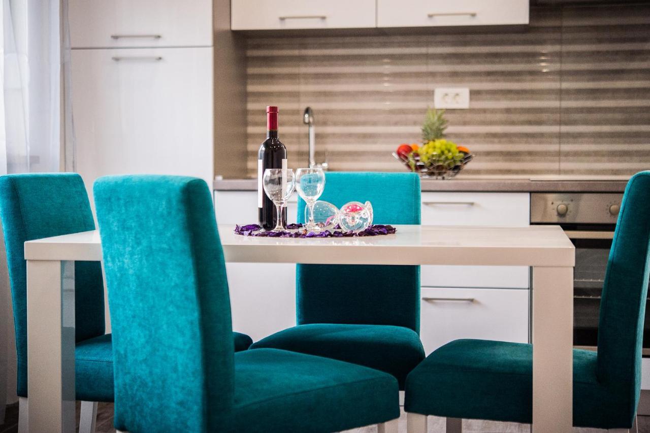 Apartmani Brdar Подстрана Экстерьер фото