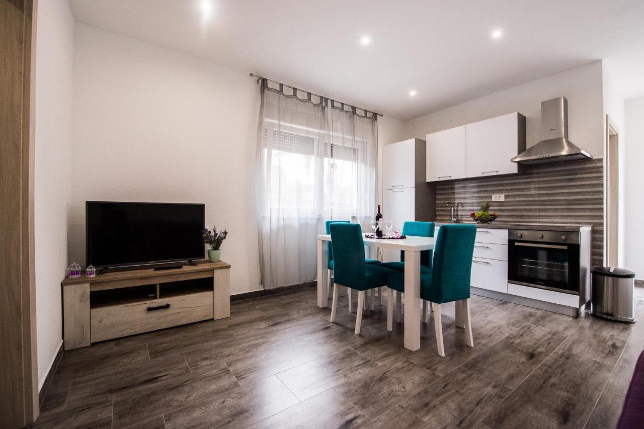 Apartmani Brdar Подстрана Экстерьер фото