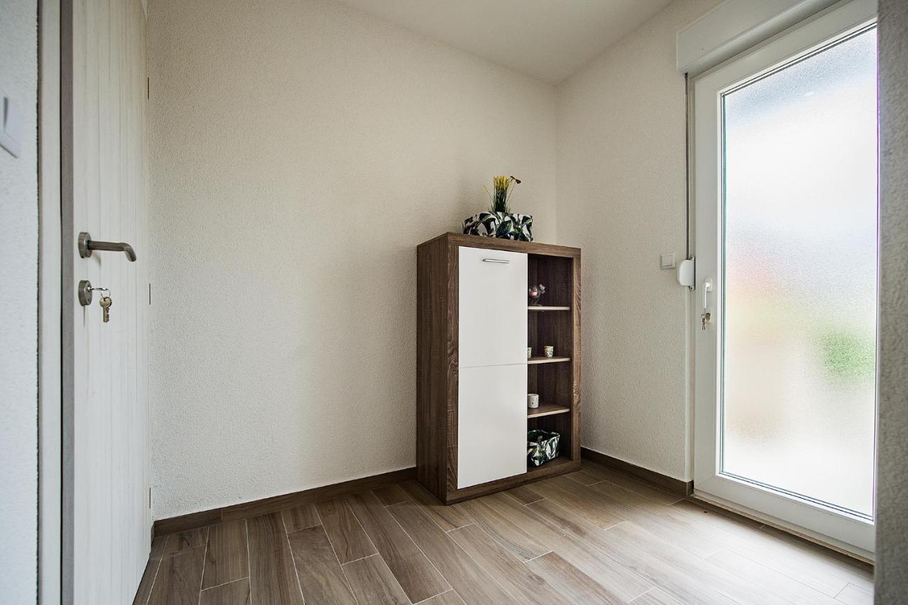 Apartmani Brdar Подстрана Экстерьер фото